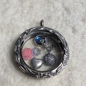 Origami Owl Hinged Twist Locket With Charms